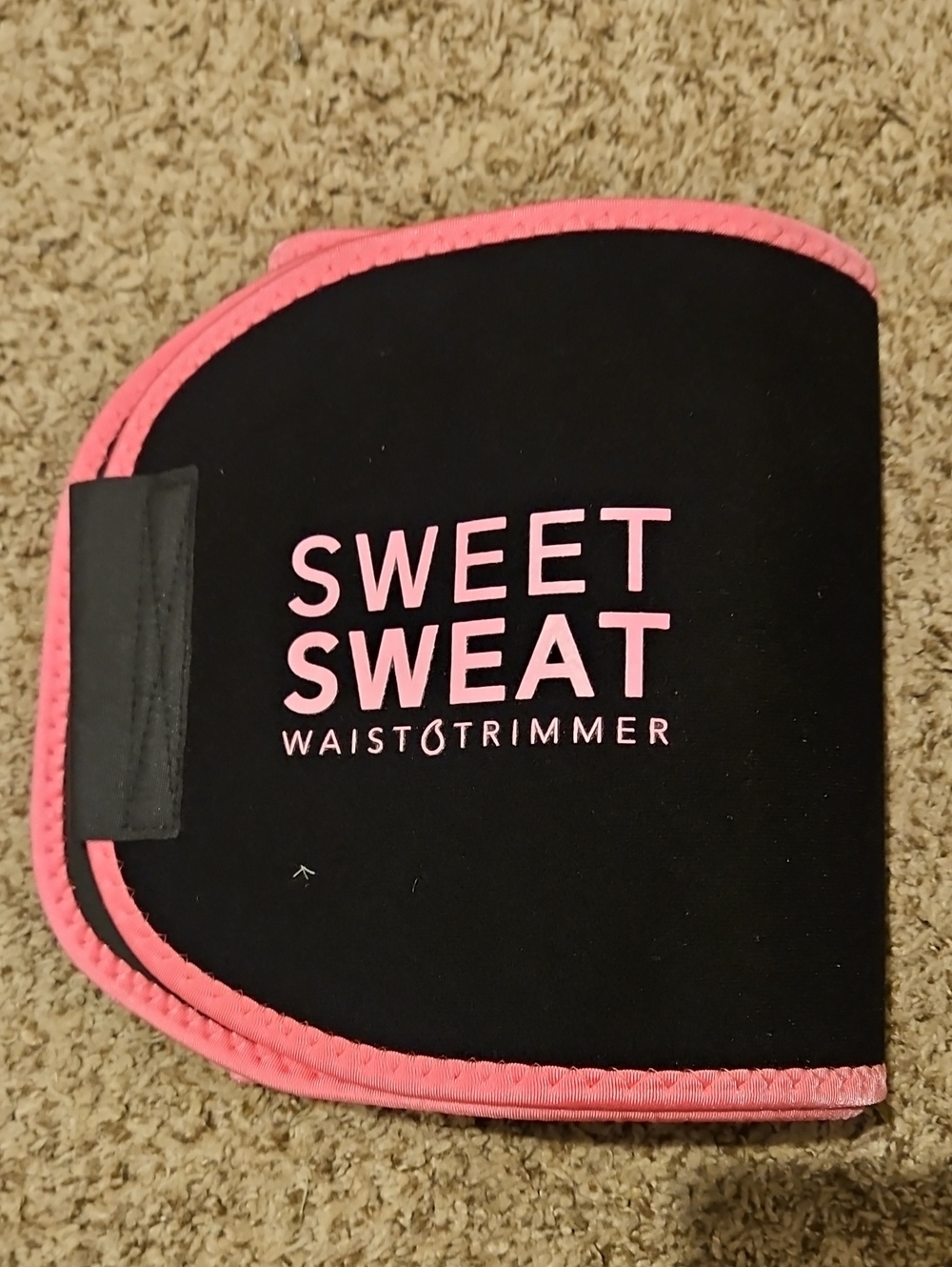 Sweet Sweat Waist Trimmer - Black with Pink Trim